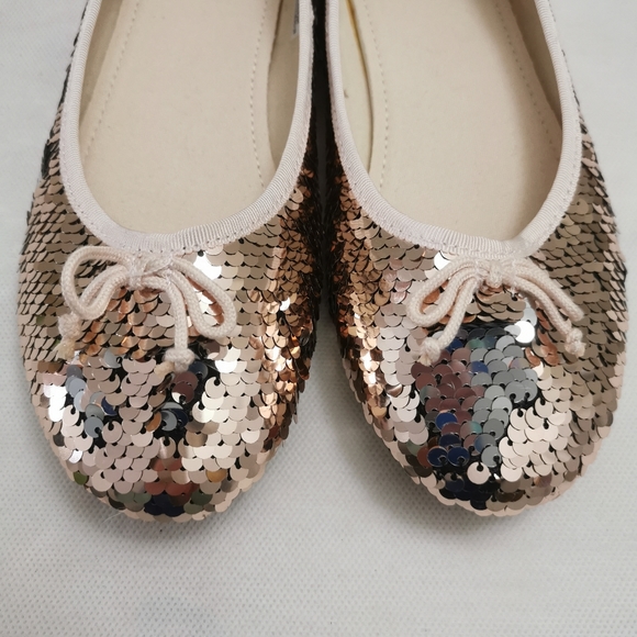 Gap  Flip Sequin Ballet Flats - Picture 6 of 9